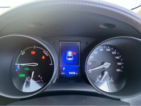 2019 Toyota C-HR SOL HYBRID AUTOMATIC 1.8 PETROL //HALF LEATHER HEATED SEATS//ADAPTIVE CRUISE CONTROL//REVERSE CAMERA//KEYLESS ENTRY// €19,950 thumbnail