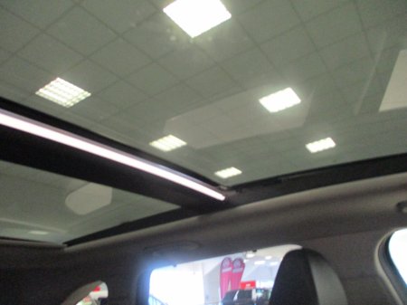 2025 Kia Sorento - thumbnail 31