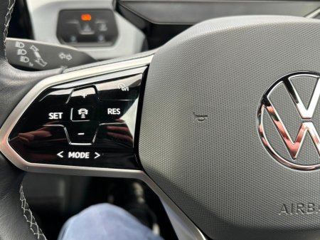 2023 Volkswagen ID.3 PRO 150KW 204HP €21,995 thumbnail