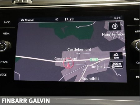 2020 Volkswagen Tiguan Allspace 2.0 TDI 150HP R-Line DSG 7S €38,950 thumbnail