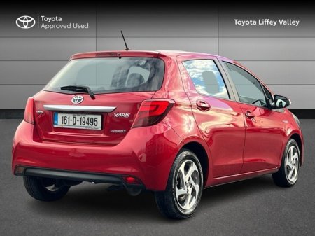 2016 Toyota Yaris HYBRID LUXURY MC 4DR AUTO €13,450 thumbnail