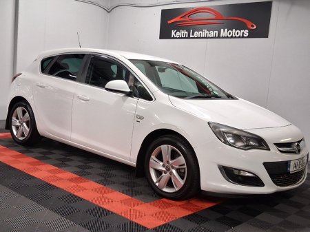 2014 Opel Astra - thumbnail 3