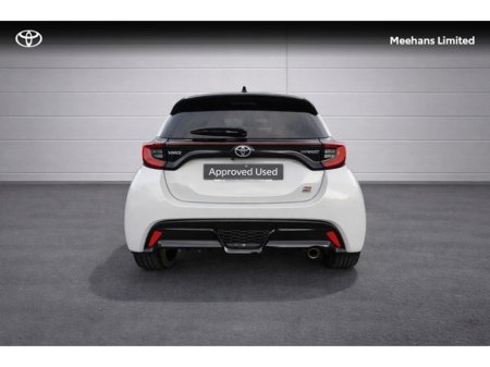 2023 Toyota Yaris - thumbnail 4