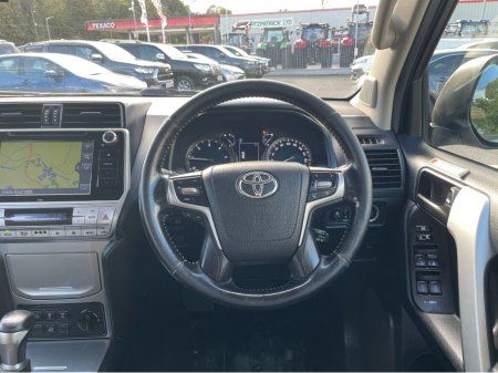 2020 Toyota Landcruiser - thumbnail 10