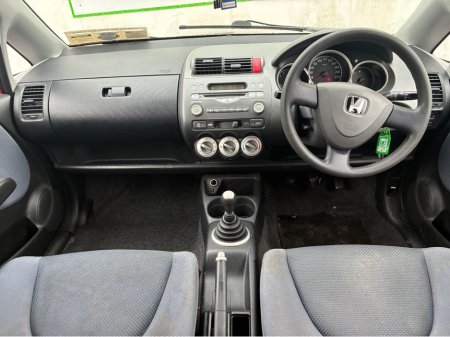 2006 Honda Jazz 1.2 SPORT 5DR S COOL €1,450 thumbnail