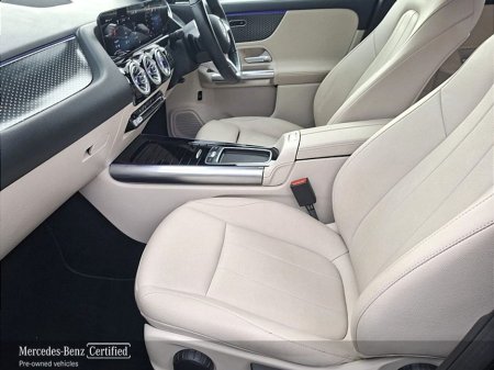 2025 Mercedes-Benz GLA Class - thumbnail 11