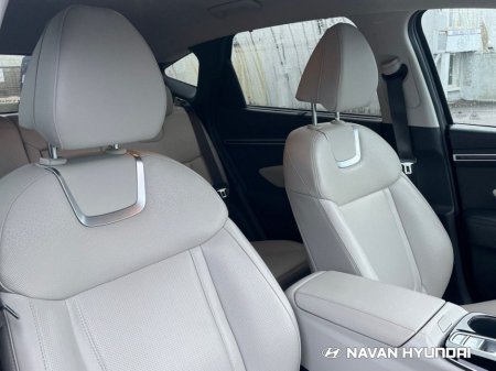 2023 Hyundai Tucson 2WD Executive Plus HEV STG Auto €36,495 thumbnail