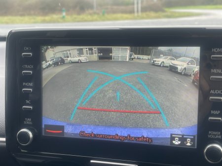 2021 Toyota Yaris - thumbnail 14