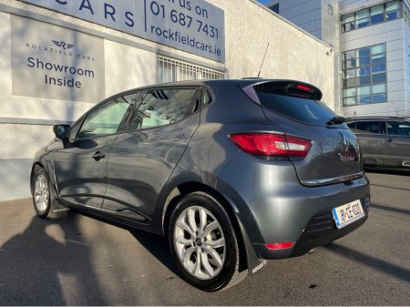 2018 Renault Clio DYNAMIQUE NAV 1.2 - NEW NCT - BLUETOOTH STREAMING - 270TAX €10,750