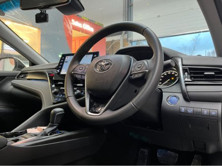 2024 Toyota Camry €44950 2024 TOYOTA CAMRY WS 2.5 AUTOMATIC / CRUISE CONTROL / REVERSE CAMERA / ELECTRIC SEATS AND MORE €44,950 thumbnail