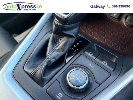 2020 Toyota Rav4 - thumbnail 9