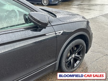 2018 Volkswagen Tiguan 4 MOTION R-LINE , DSG // PRISTINE €29,950 thumbnail