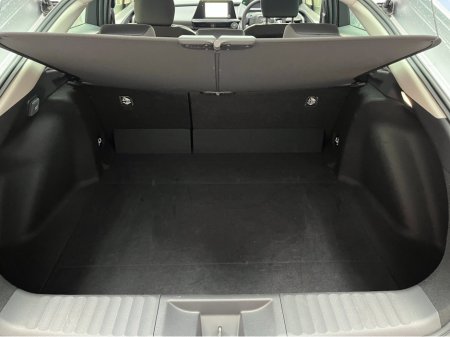 2025 Toyota Prius - thumbnail 7