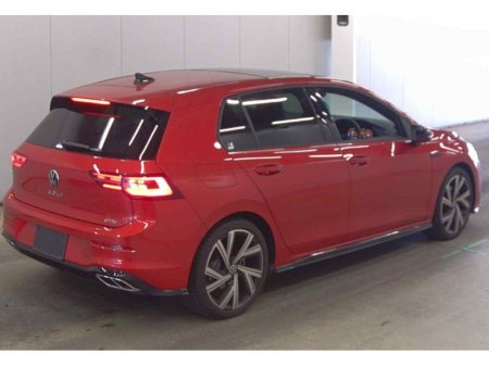 2022 Volkswagen Golf 1.5 eTSI 130HP R-Line DSG MHEV €28,950 thumbnail