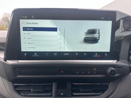 2026 Volkswagen Transporter - thumbnail 16