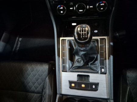 2021 Skoda Superb - thumbnail 15