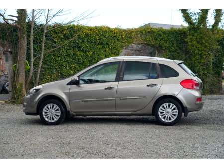 2010 Renault Clio - thumbnail 17