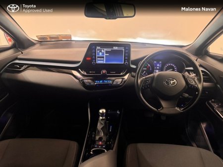 2020 Toyota C-HR C-HR 1.8 HYBRID SPORT €23,950 thumbnail