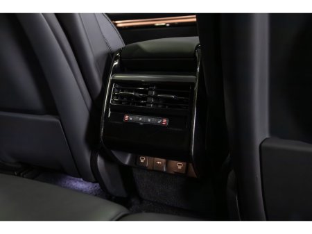 2023 Land Rover Range Rover Sport 3.0 Si4 PHEV 440 PS AWD Auto Dynamic SE €93,950 thumbnail