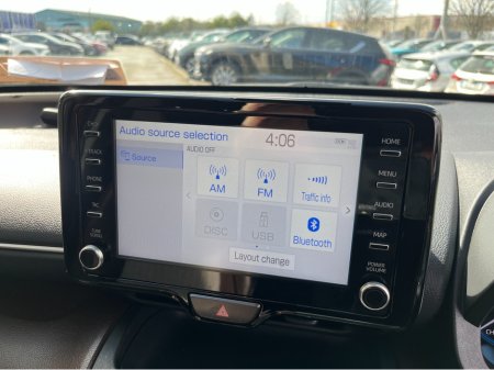 2022 Toyota Yaris Cross - thumbnail 19