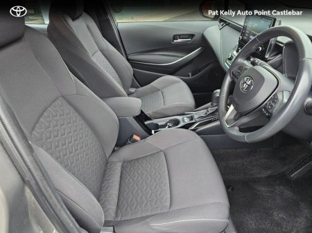 2023 Toyota Corolla COROLLA HYBRID LUNA H/B €27,900 thumbnail