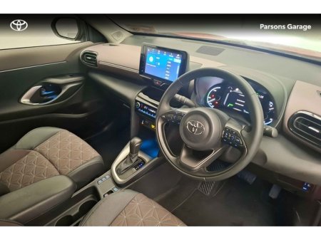 2023 Toyota Yaris Cross YARIS CROSS SOL €28,995 thumbnail