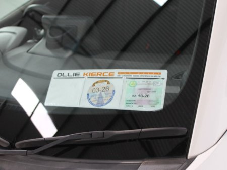 2020 Toyota Yaris 6aa-mxph10 €15,999 thumbnail