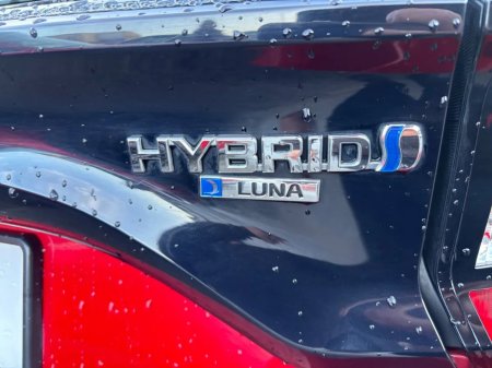 2023 Toyota Yaris 1.5 Hybrid 5Dr Luna €18,500 thumbnail