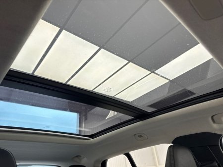 2022 Volvo XC40 - thumbnail 22