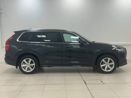 2020 Volvo XC90 B5 (235hp) AWD Momentum Auto
