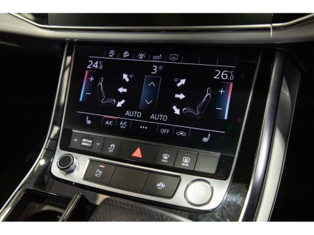 2019 Audi Q8 - thumbnail 22