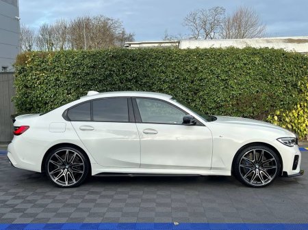 2021 BMW 3 Series 330e M-SPORT COMPETITION 2.0 HYBRID // LOW MILEAGE // 20