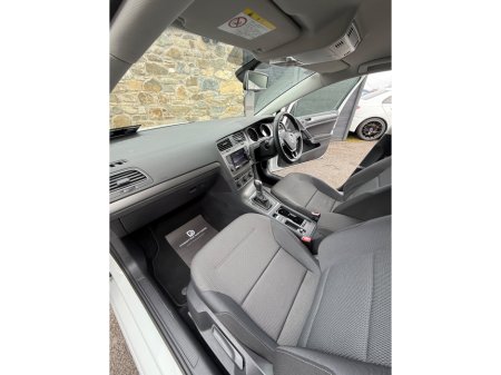 2013 Volkswagen Golf - thumbnail 12