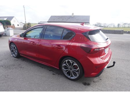 2025 Ford Focus - thumbnail 8