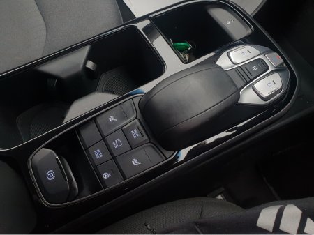 2022 Hyundai Ioniq PREMIUM AUTOMATIC FULLY ELECTRIC NCT 02/28 FINANCE AVAILABLE @ €59 PER WEEK HEATED SEATS/ SAT NAV/ TOUCH SCREEN MEDIA/ BLUETOOTH/ USB/ REVERSE CAMERA/ HISTORY CHECKED €14,950 thumbnail