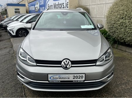 2020 Volkswagen Golf MEISTER HIGHLINE AUTOMATIC 2.0 DIESEL //MASSIVE SPEC//FULL LEATHER HEATED SEATS//DYNAUDIO SOUND SYSTEM//ELECTRIC MEMORY DRIVERS SEAT//REVERSE CAMERA// €21,950 thumbnail