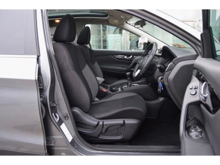 2019 Nissan Qashqai 1.3 PET SV, 12 Months Warranty €18,995 thumbnail