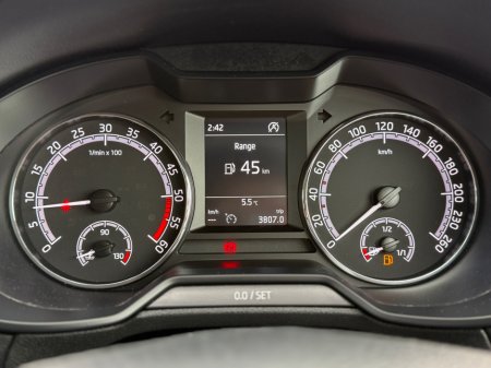 2017 Skoda Octavia - thumbnail 23