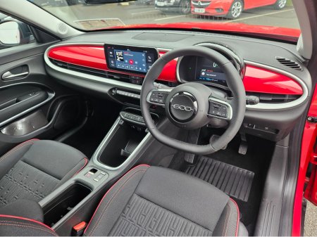 2026 Fiat 600 E | RED | 115kw €33,995