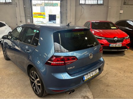 2017 Volkswagen Golf - thumbnail 4