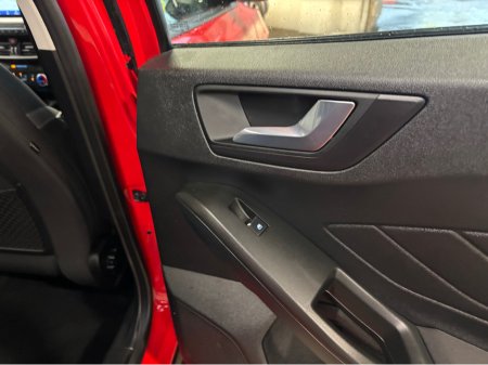 2018 Ford Focus 1.0T ZETEC 5DR T ECOBOOST 100PS 1.0 €12,499 thumbnail