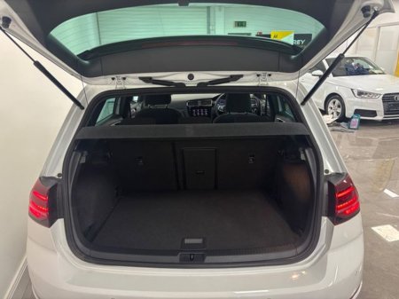 2017 Volkswagen Golf 2.0 TSI 5DR 230HP GTI DSG €20,850 thumbnail