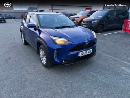 2023 Toyota Yaris Cross - thumbnail 8