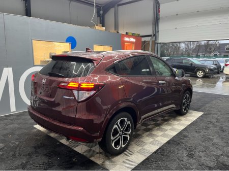 2015 Honda Vezel €15950! 2015 HONDA VEZEL HYBRID Z 1.5 AUTOMATIC / CRUISE CONTROL / REVERSE CAMERA / HEATED SEATS €15,950 thumbnail