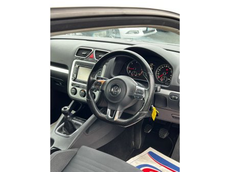 2009 Volkswagen Scirocco - thumbnail 8