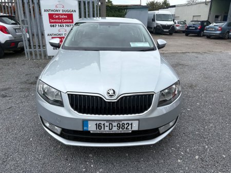 2016 Skoda Octavia COMBI AMBITION 1.6TDI 110HP DSG €10,950 thumbnail