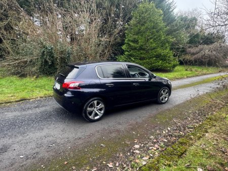2015 Peugeot 308 1.2 5DR AUTO .. HIGH-SPEC €11,899