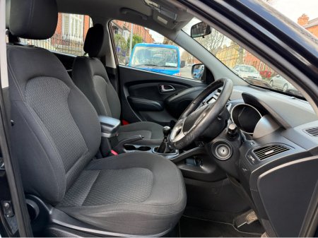 2012 Hyundai ix35 - thumbnail 13