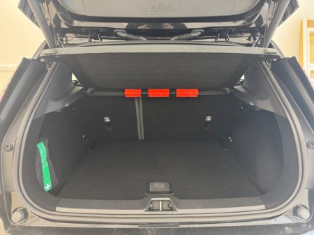 2024 Volvo EX30 Single Motor BEV 272hp Plus thumbnail