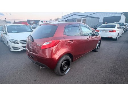 2011 Mazda Demio - thumbnail 5